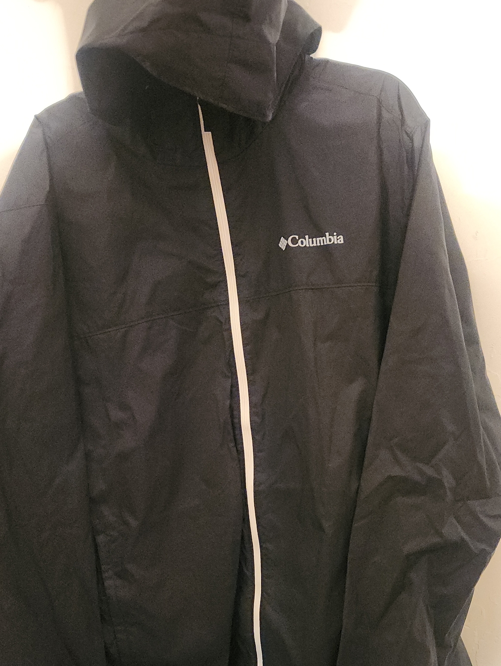 Columbia Men's Black Hooded Raincoat with White Trim